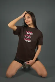 Жіноча футболка з принтом LOVE overload (00209) Коричневий