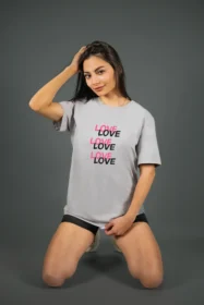 Жіноча футболка з принтом LOVE overload (00209) Світло-сірий