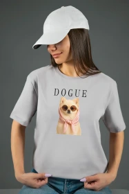 Жіноча футболка з принтом | Dogue (00142) Світло-сіра