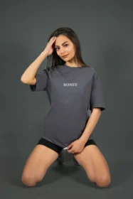 Жіноча футболка з принтом | HONEY (00154) Фуме